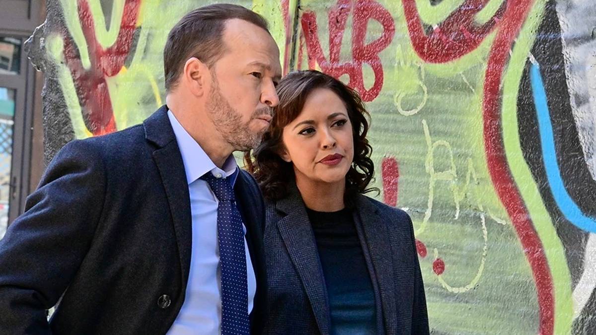 El preocupante estatus de romance de Danny & Báez en Boston Blue recibe una actualización sorpresa de Donnie Wahlberg