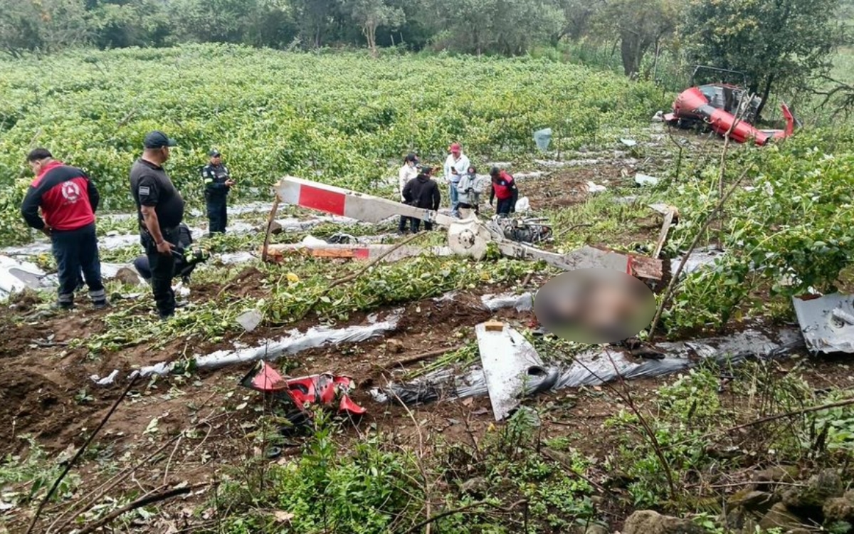 Se desploma helicóptero en Edomex; hay dos muertos