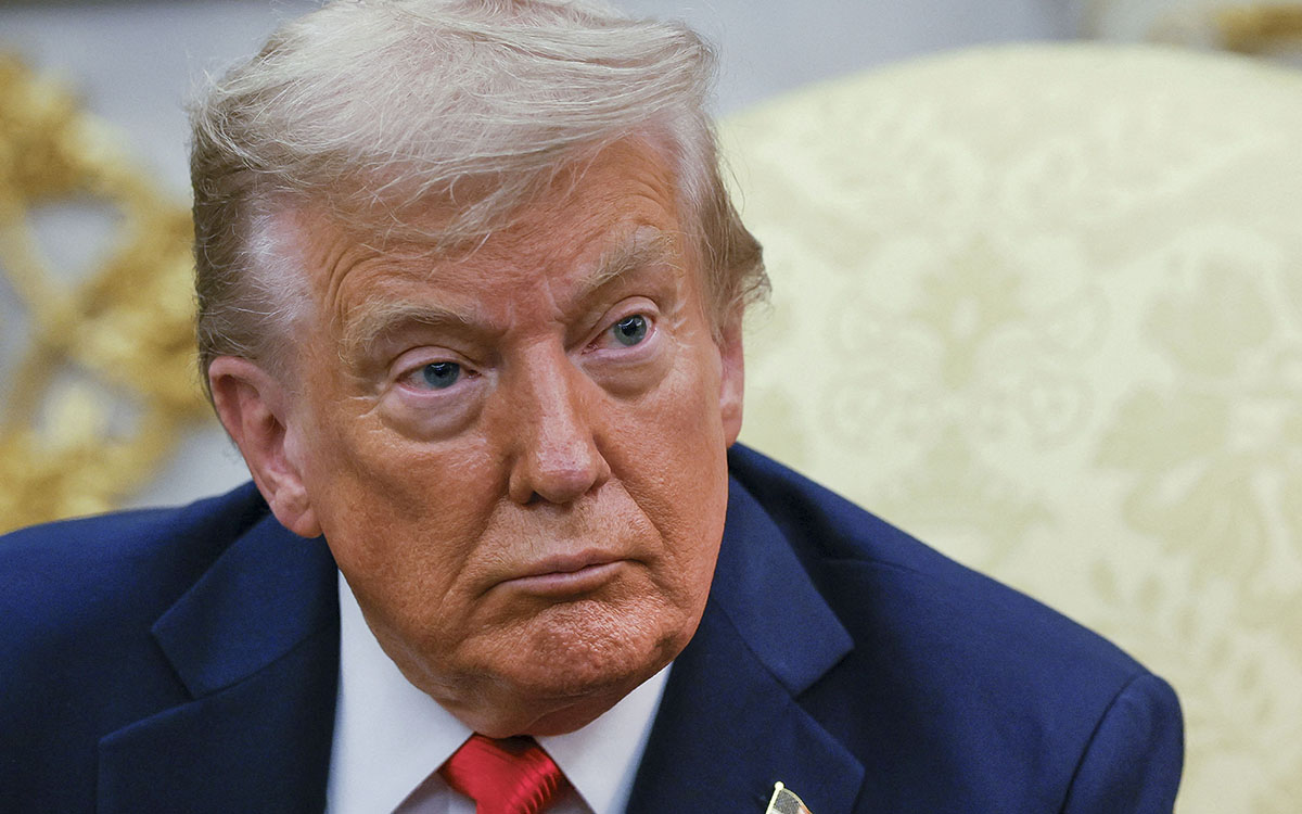 Trump niega una guerra con Chicago y afirma que EE.UU. "limpiará" sus ciudades